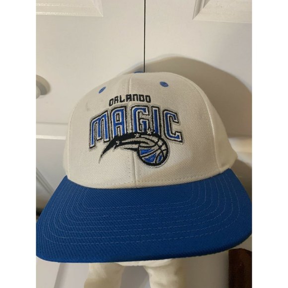 New Adidas ORLANDO MAGIC WHITE Blue Snap Back‎ NWT - Picture 1 of 7